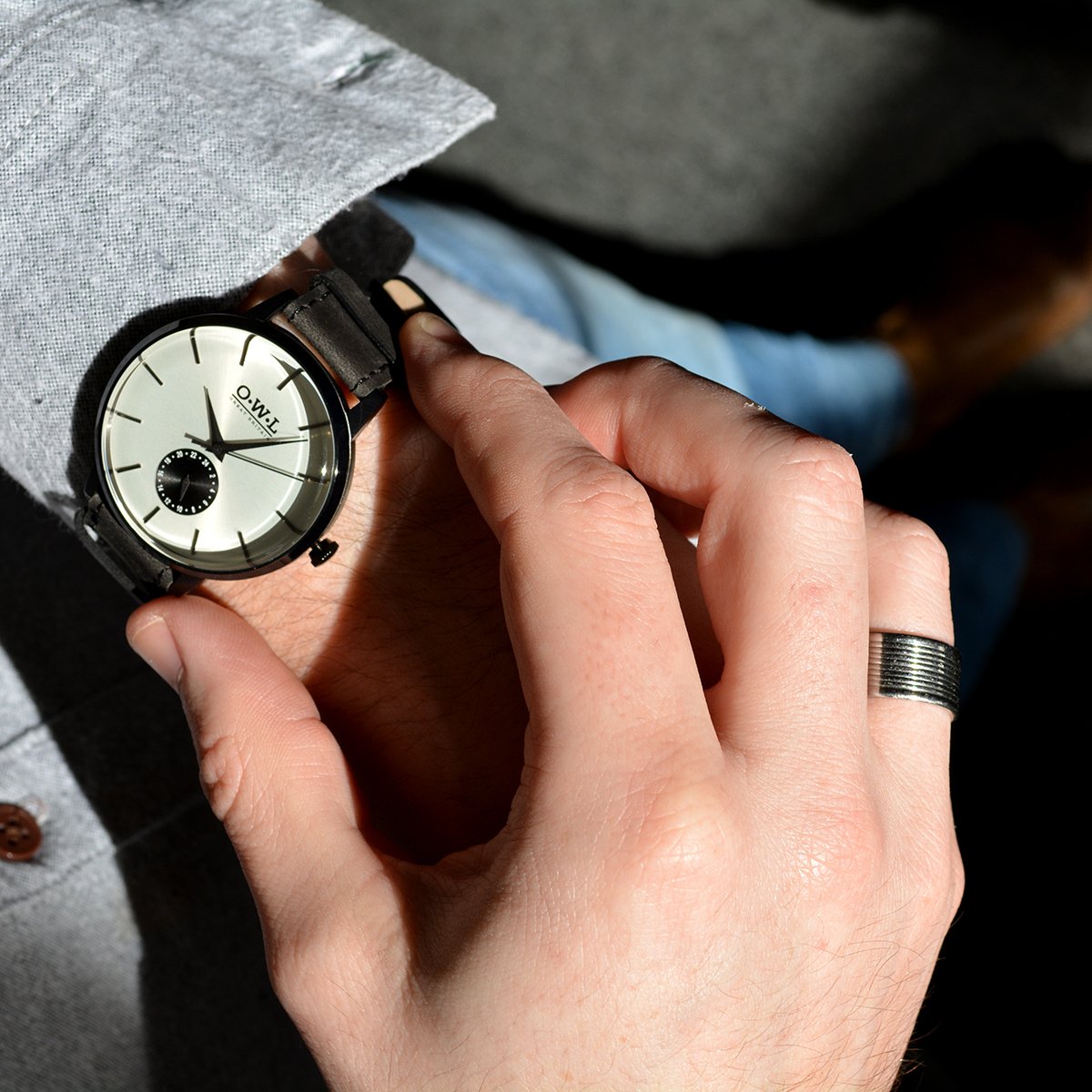 FILTON GENTLEMAN'S BLACK LEATHER STRAP WATCH - OWL watches